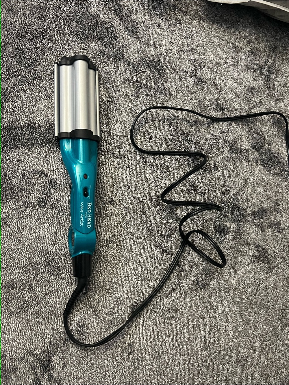 BedHead Teal Wave Artist Triple Barrel Waver Hair Styler